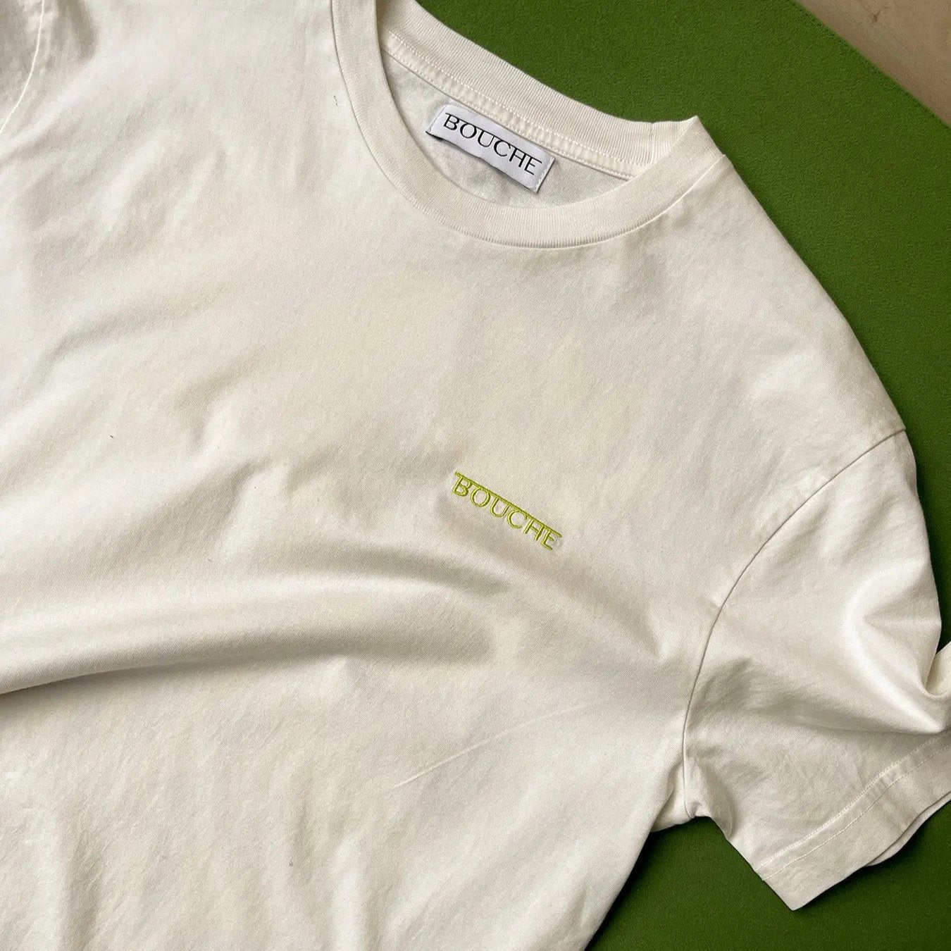 BOUCHE • T-SHIRT • ECRU LIME BOUCHE